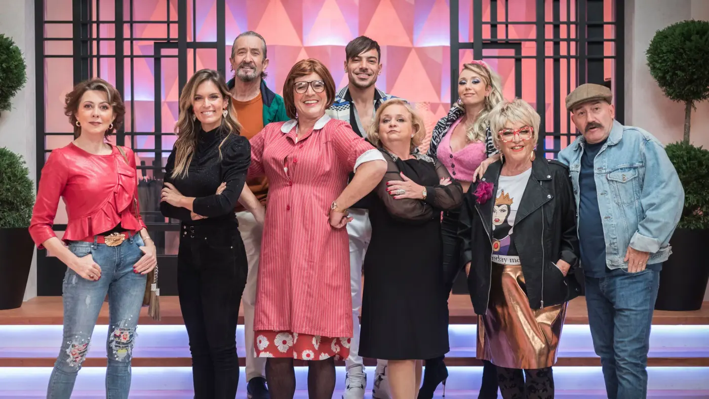 Elenco de Patrões Fora em estúdio